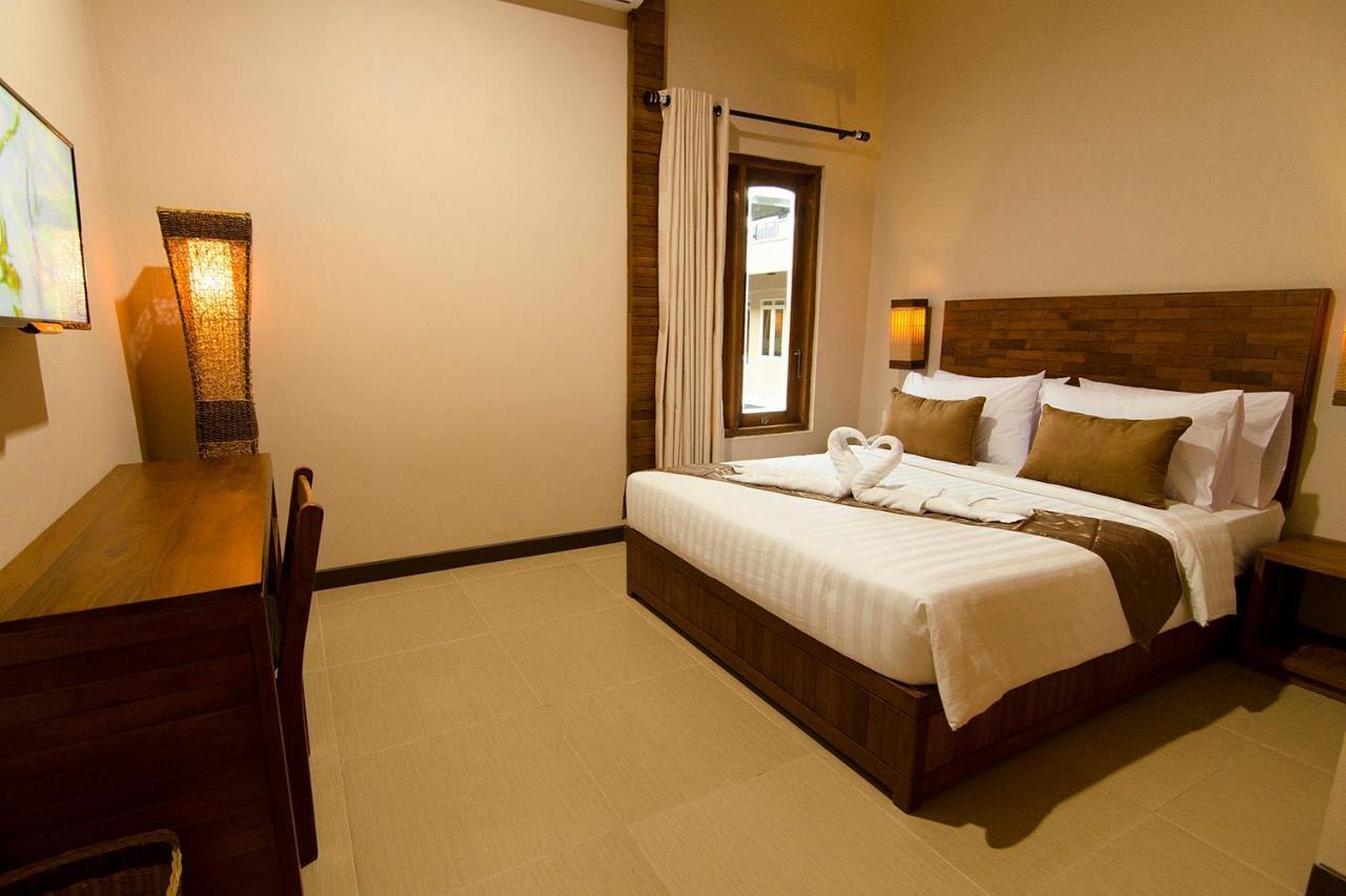Syailendra Hotel Syariah Jepara Buitenkant foto